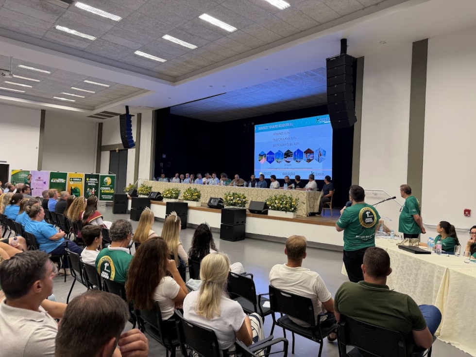 Assembleia da CERSUL é marcada por grande participação, aprovação unânime e destaque nas tarifas